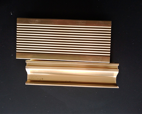 Electrophoresis of Aluminium Profiles with Golden Color -1